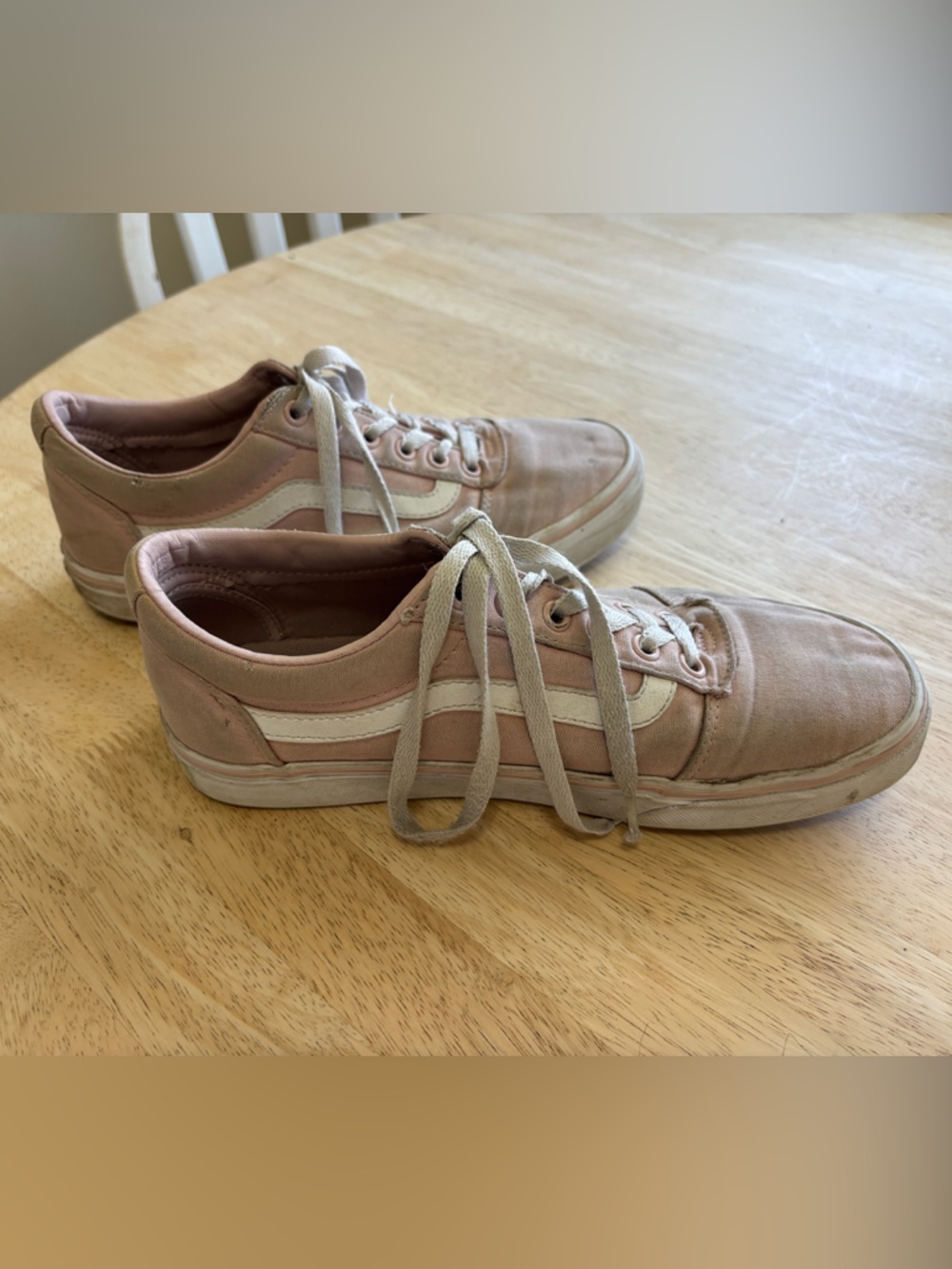 Vans Women’s Light Pink Canvas Low-Top Sneakers - Picture 4 of 4